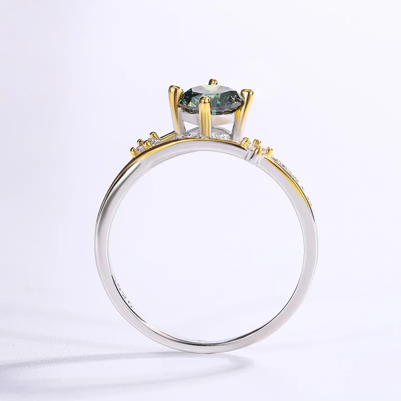 1ct Moissanite Star Track Ring - Image 3