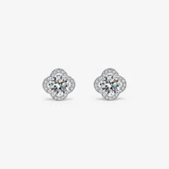 PERMTOYA Four Leaf Clover Moissanite Studs