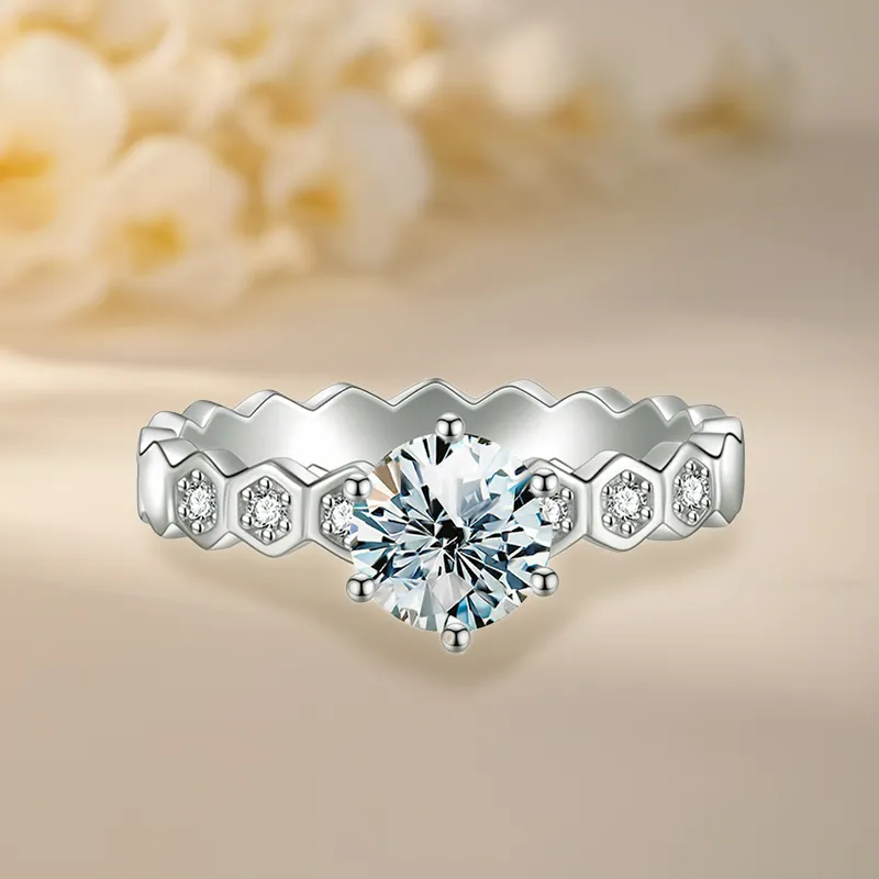 1ct|2ct Honeycomb Moissanite Ring - Image 3