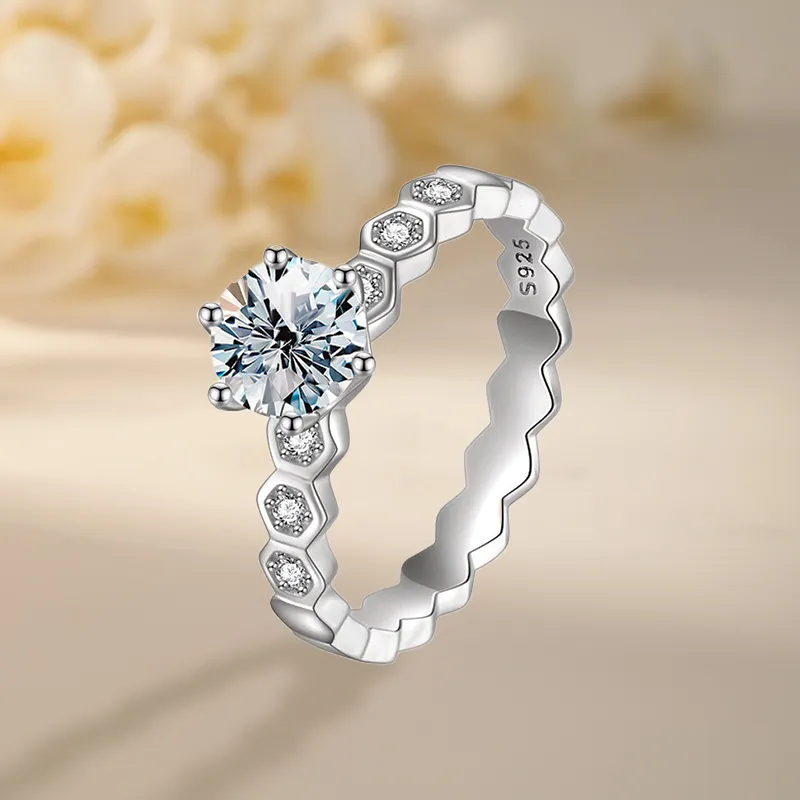 1ct|2ct Honeycomb Moissanite Ring - Image 4