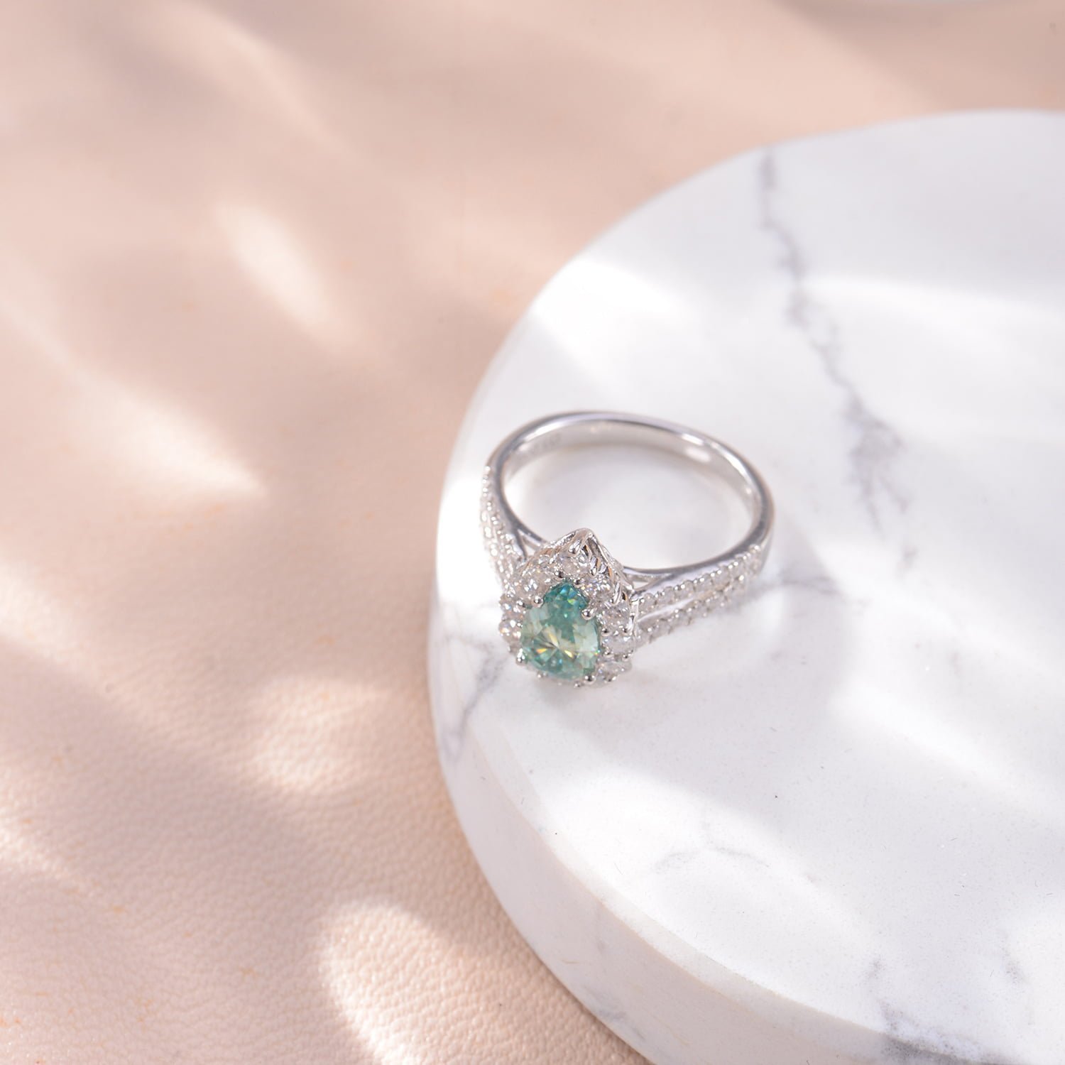1ct Moissanite Green Halo Ring - Image 4