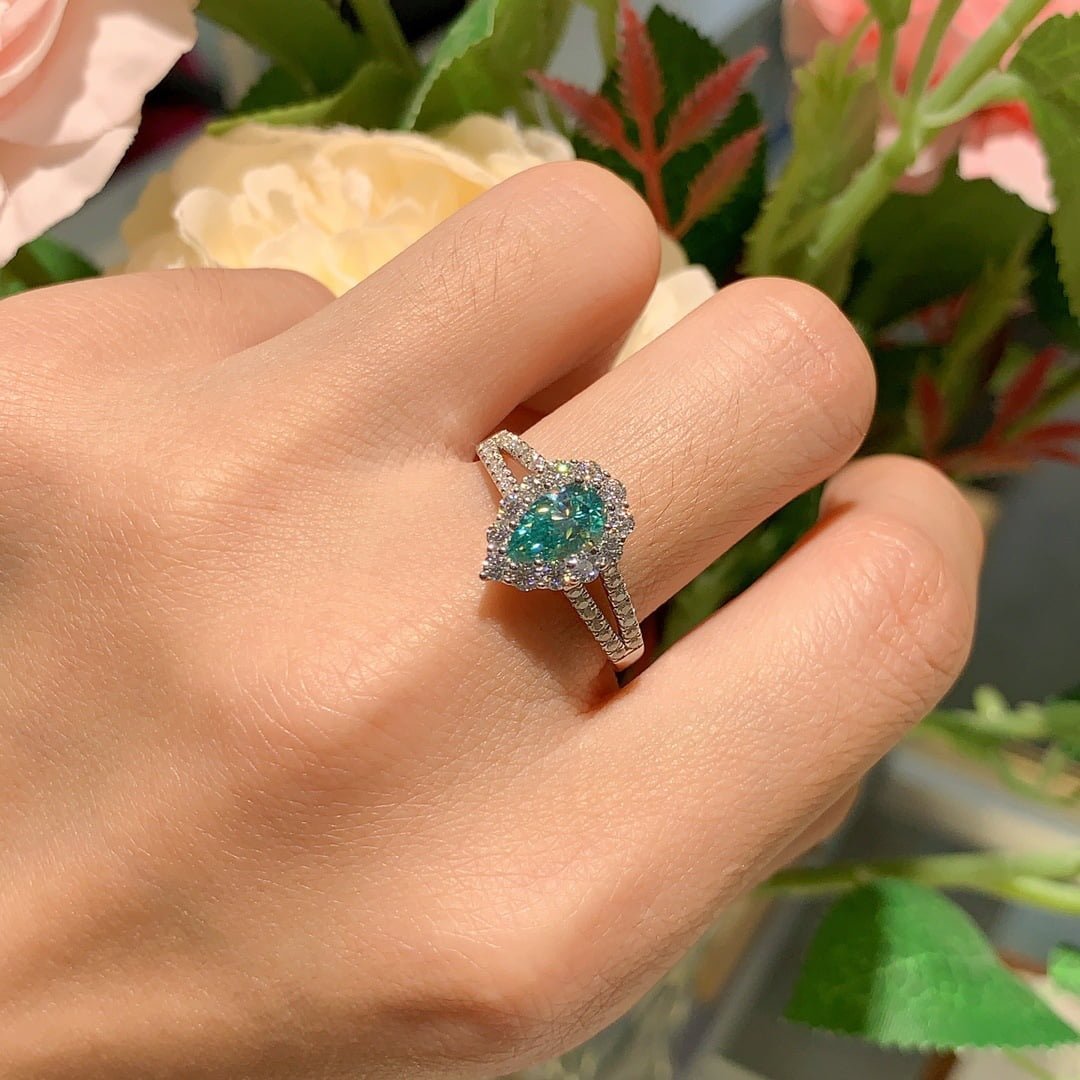 1ct Moissanite Green Halo Ring - Image 2