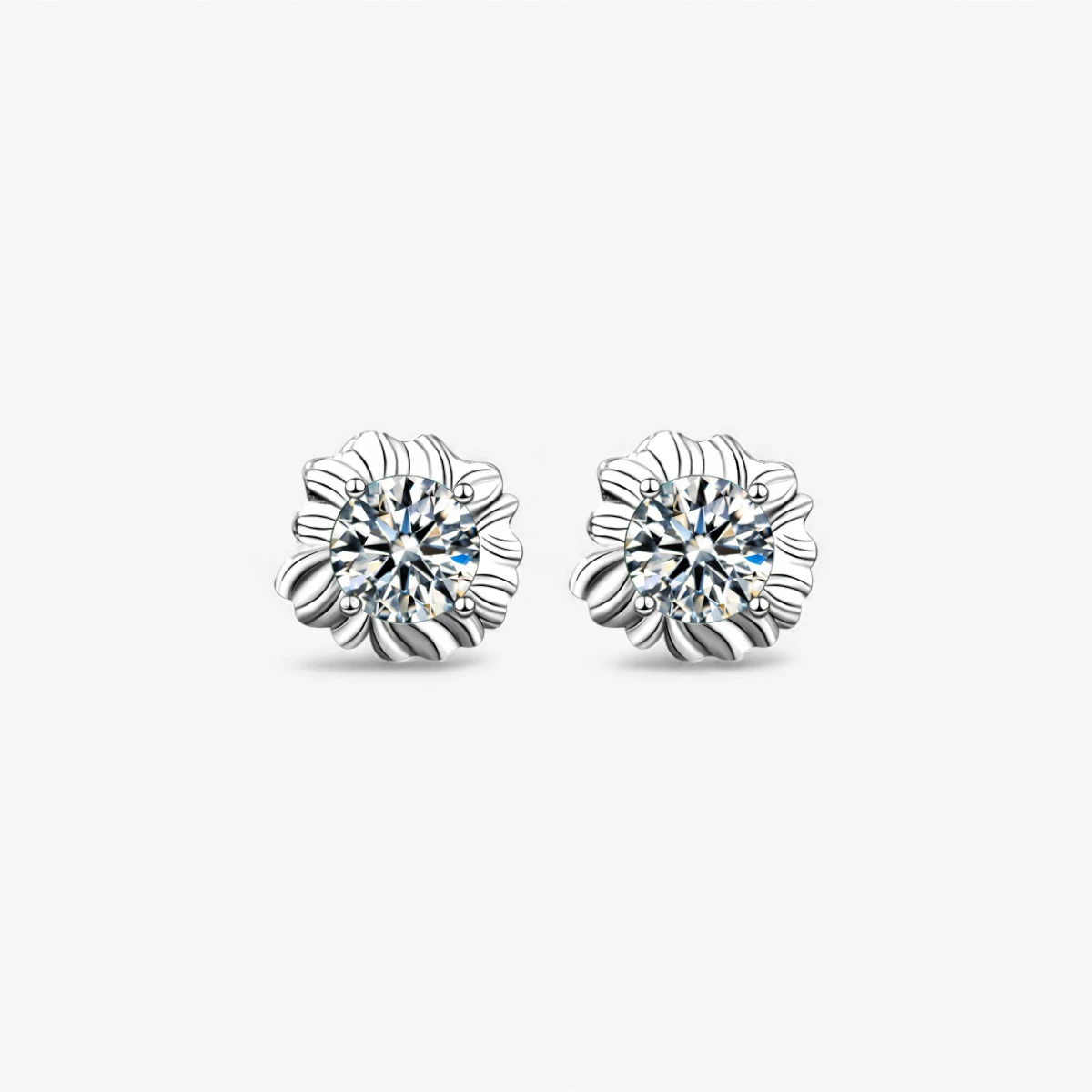 0.5ct Watercress Moissanite Earrings