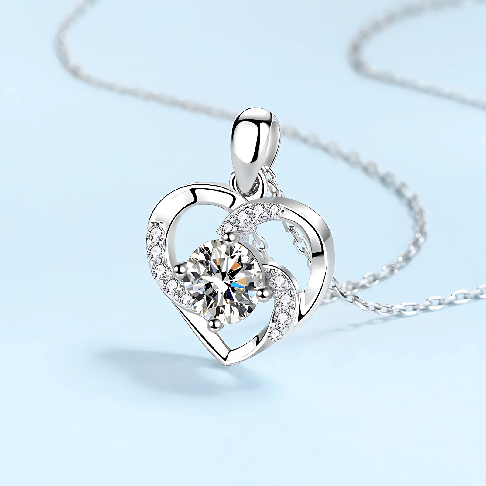 0.8ct Heart Moissanite Necklace - Image 4