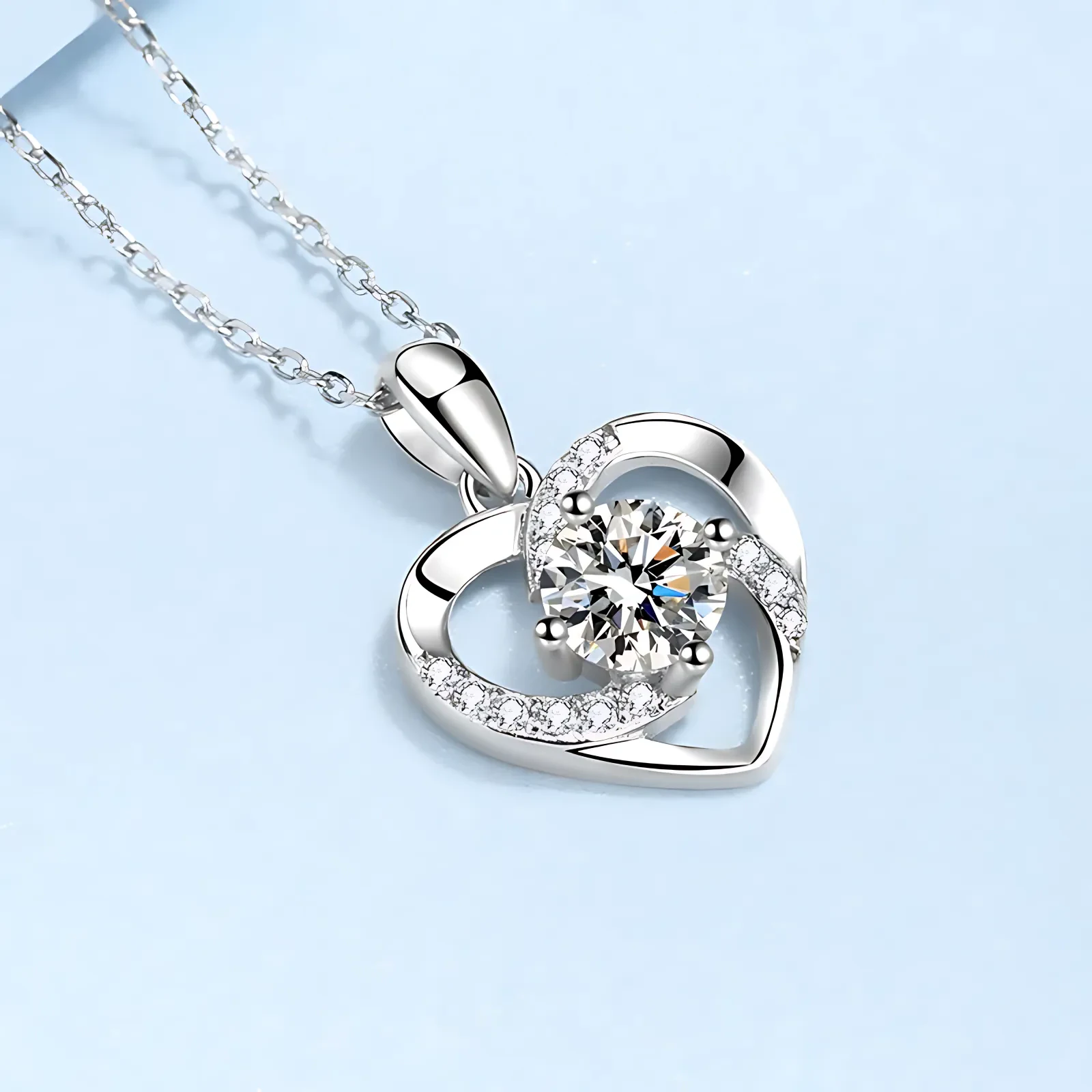 0.8ct Heart Moissanite Necklace - Image 3