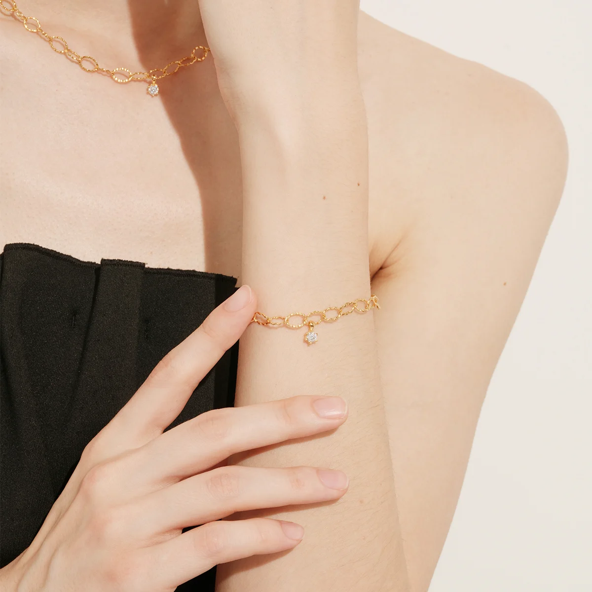 Moissanite Gold Chain Bracelet - Image 3