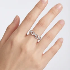 Alternative view of Moissanite Bold Chain Sliver Ring