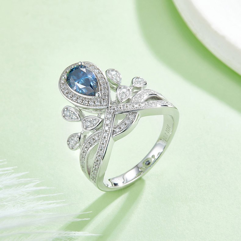 1ct Pear Moissanite Twist Church Ring - Image 7