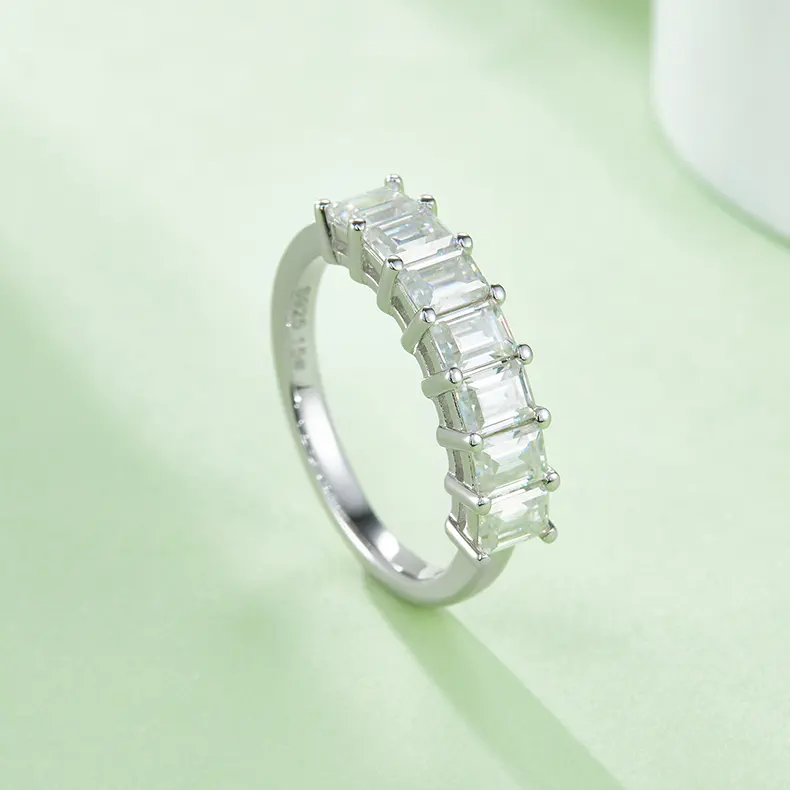 3.5mm Emerald Cut Half Eternity Ring - Image 2