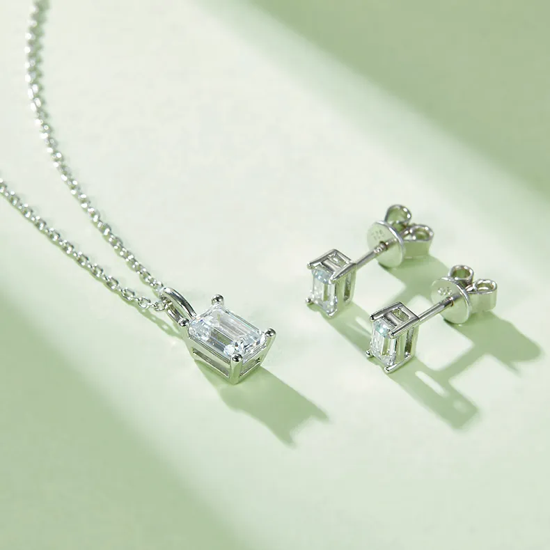 1ct/2ct Emerald Cut Moissanite Necklace - Image 3