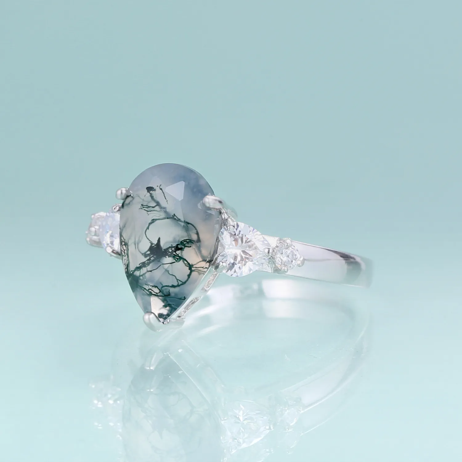 3ct Pear Moss Agate Ring - Image 4