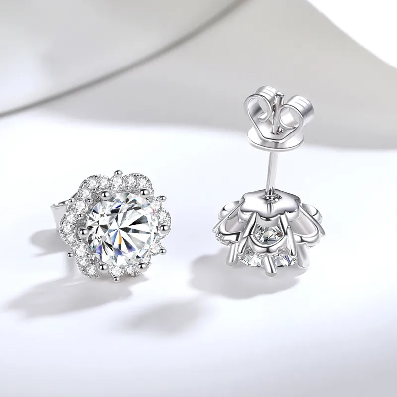 1ct Moissanite Screw-back Studs - Image 4