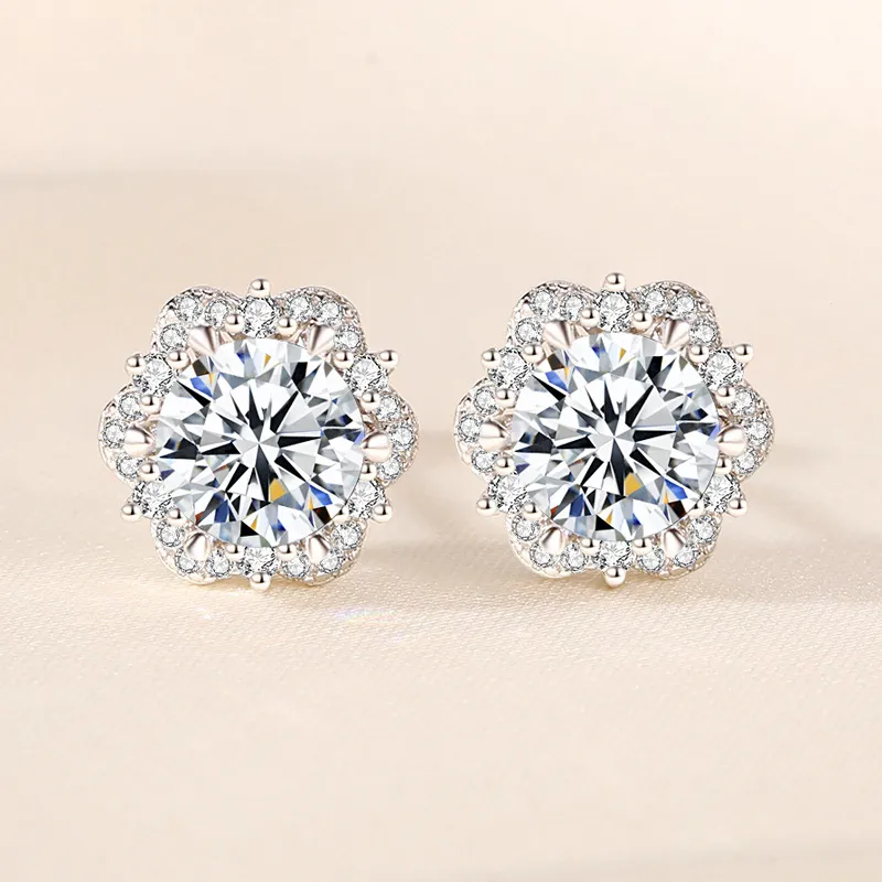 1ct Moissanite Screw-back Studs - Image 3