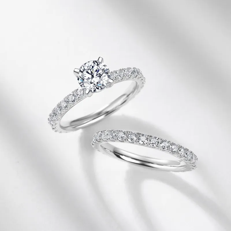 1ct Moissanite Stackable Ring - Image 4
