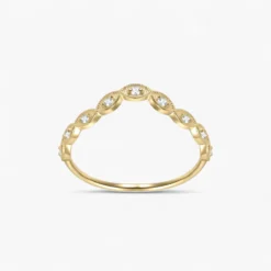 Fairy Light Moissanite Curved Ring