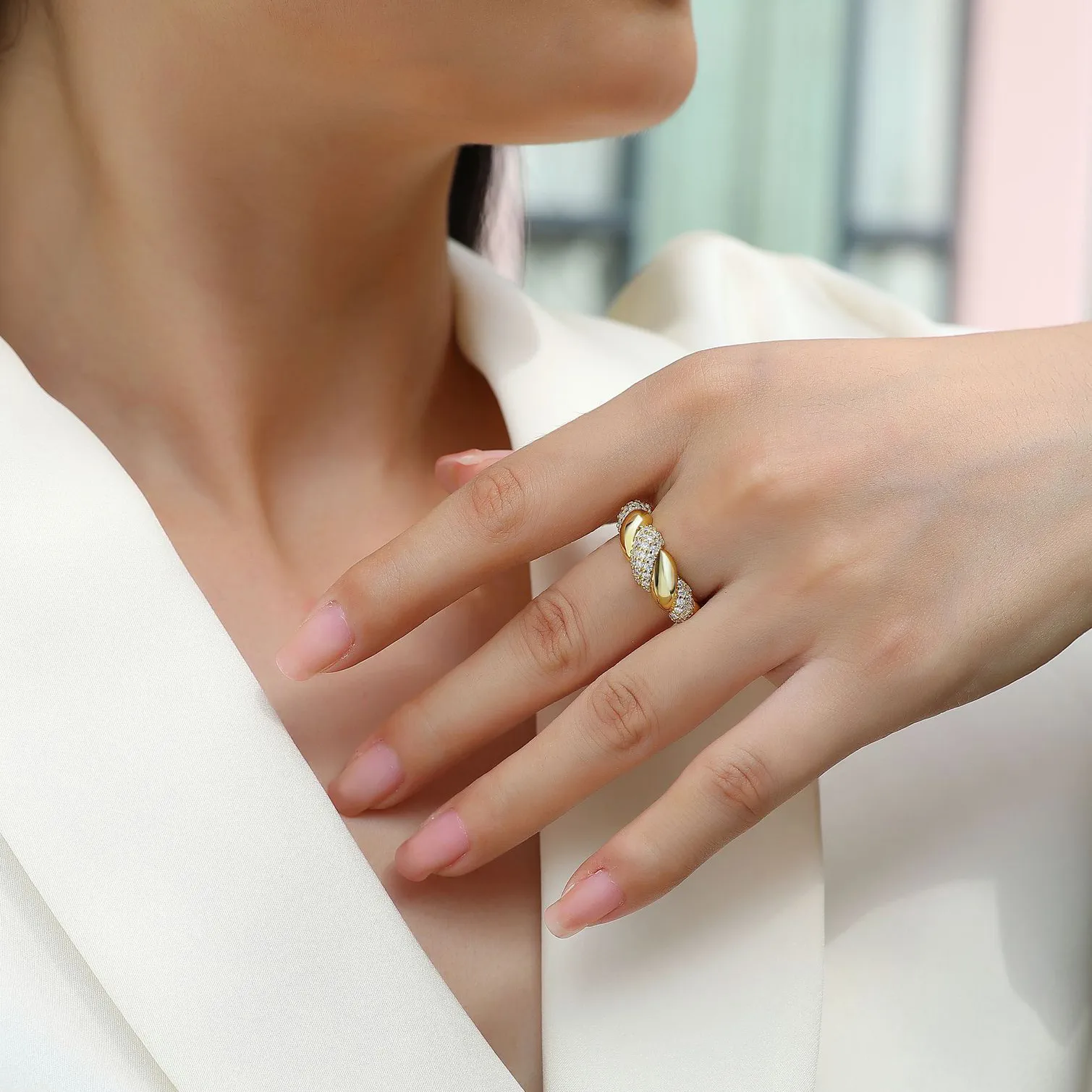 Pavé Moissanite Croissant Band Ring - Image 3