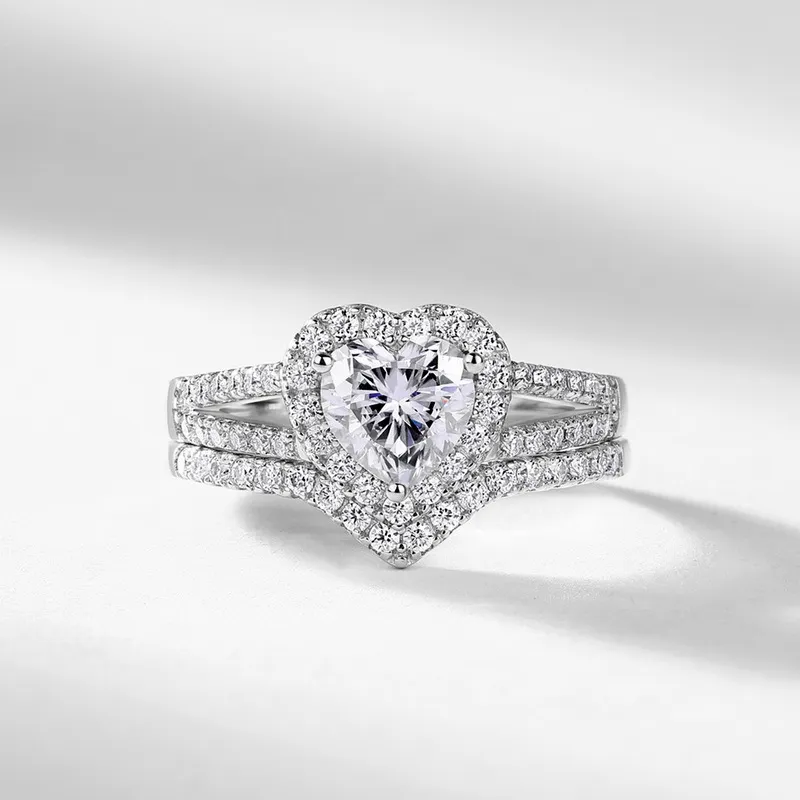 1ct Heart Moissanite Stackable Ring Set - Image 3