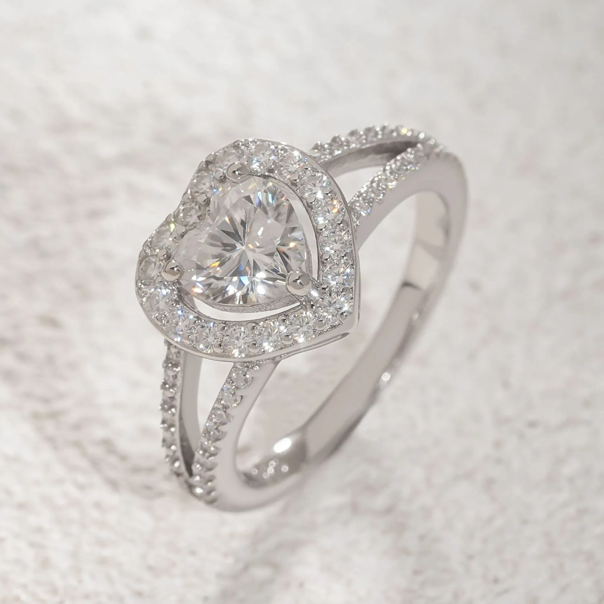 1ct Heart Halo Ring - Image 4