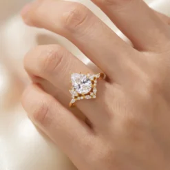 Alternative view of 2ct Whispering Branch Ring