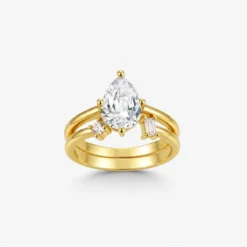 2.5ct Golden Teardrop Ring